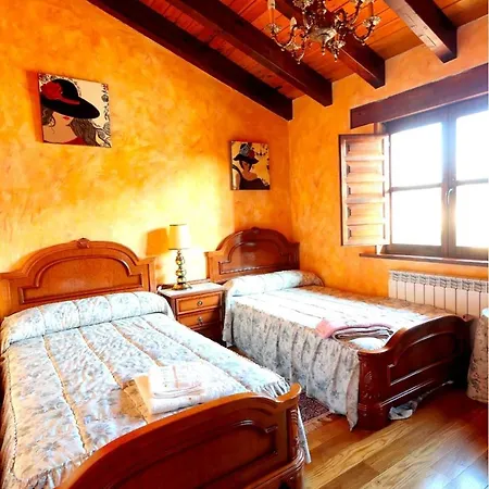 House With 3 Bedrooms In Chozas De Abajo, With Wifi Villanueva del Carnero
